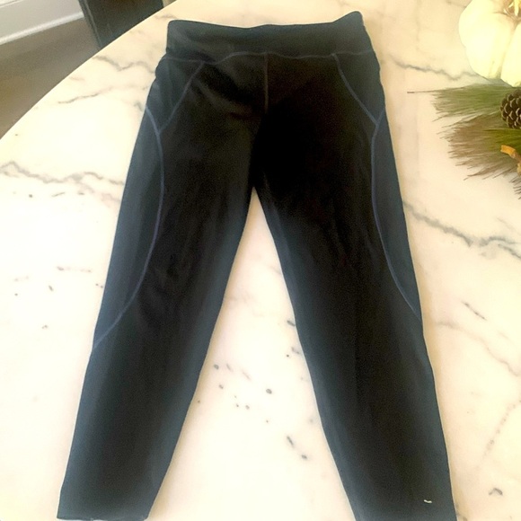 J. Crew Leggings High Rise Active Sleek Stretch Black Blue Stitching L EUC - Picture 2 of 6